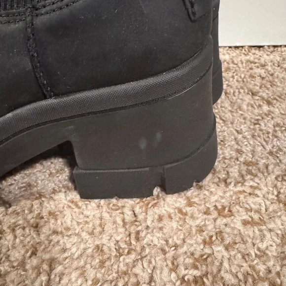 UGG Brooklyn Chelsea Black Boots - Women's Boots Size 9 Color Black $180 NWOT - Picture 7 of 10